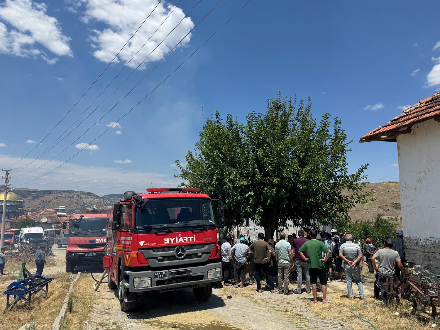 Müstakil evde yangın: Ev kullanılamaz hale geldi