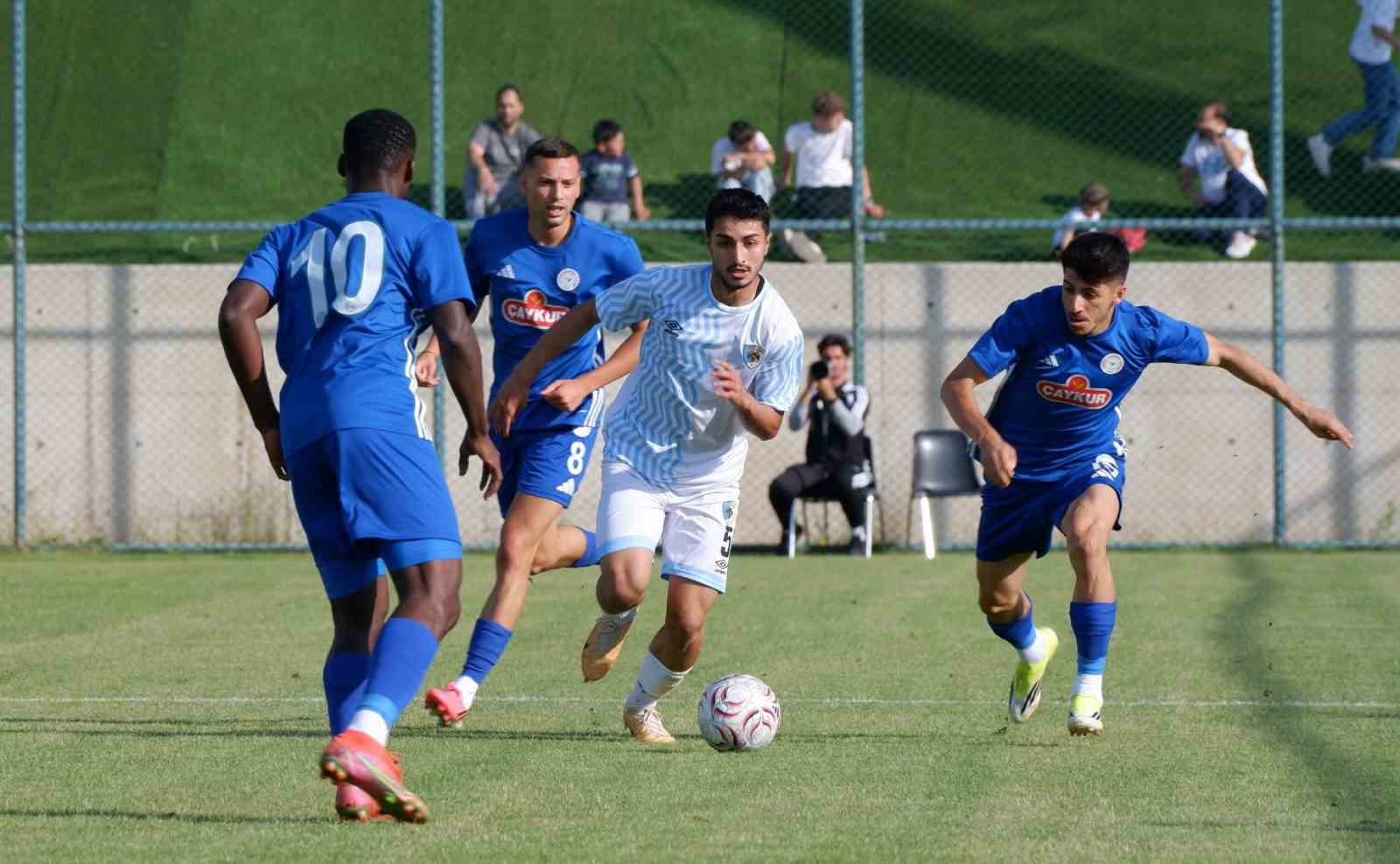 Hazırlık maçı: Erzurumspor FK: 0 - Çaykur Rizespor: 0