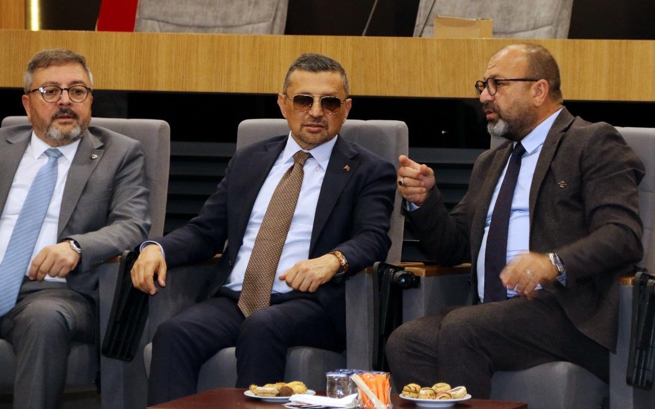 Sanayi yatırımları ve yeni projeler değerlendirildi