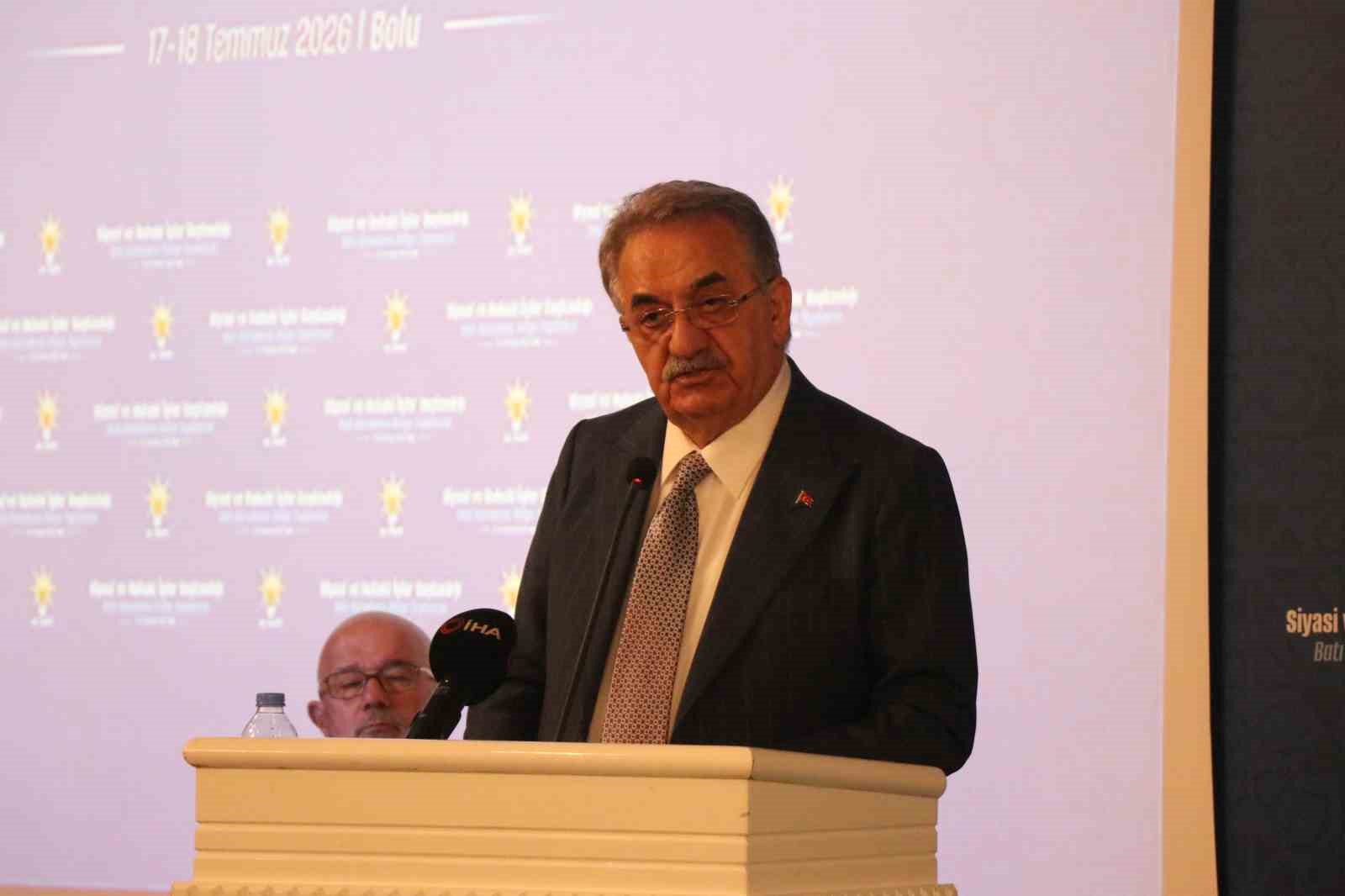 AK Parti Genel Başkan Yardımcısı Yazıcı, "Mevcut anayasa yamalı bohçaya dönüşmüş"