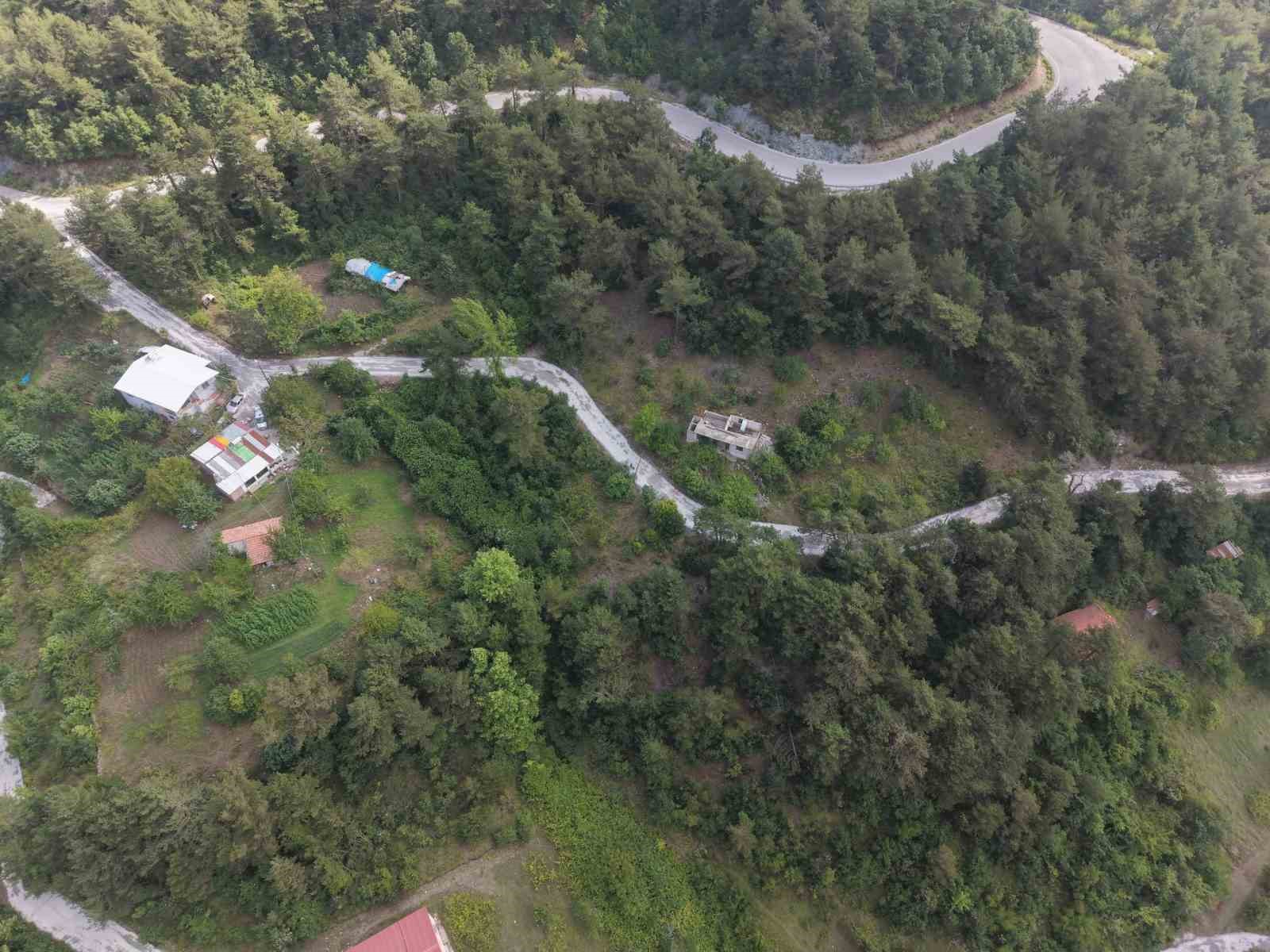 İskenderun Belediyesi yaylalara 90 bin metrekare parke taşı döşedi