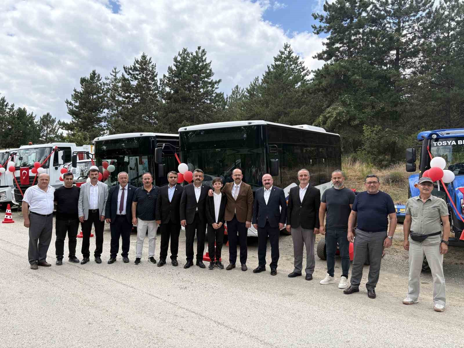 İlçedeki çocuklar toplu sünnet oldu, düzenlenen şenlikte doyasıya eğlendi