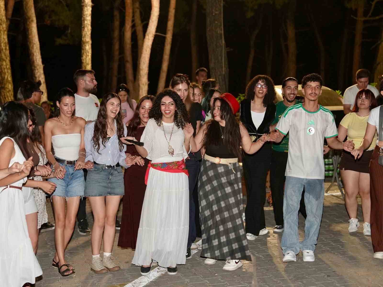 6 ülkenin gençleri Çamlık’ta buluştu