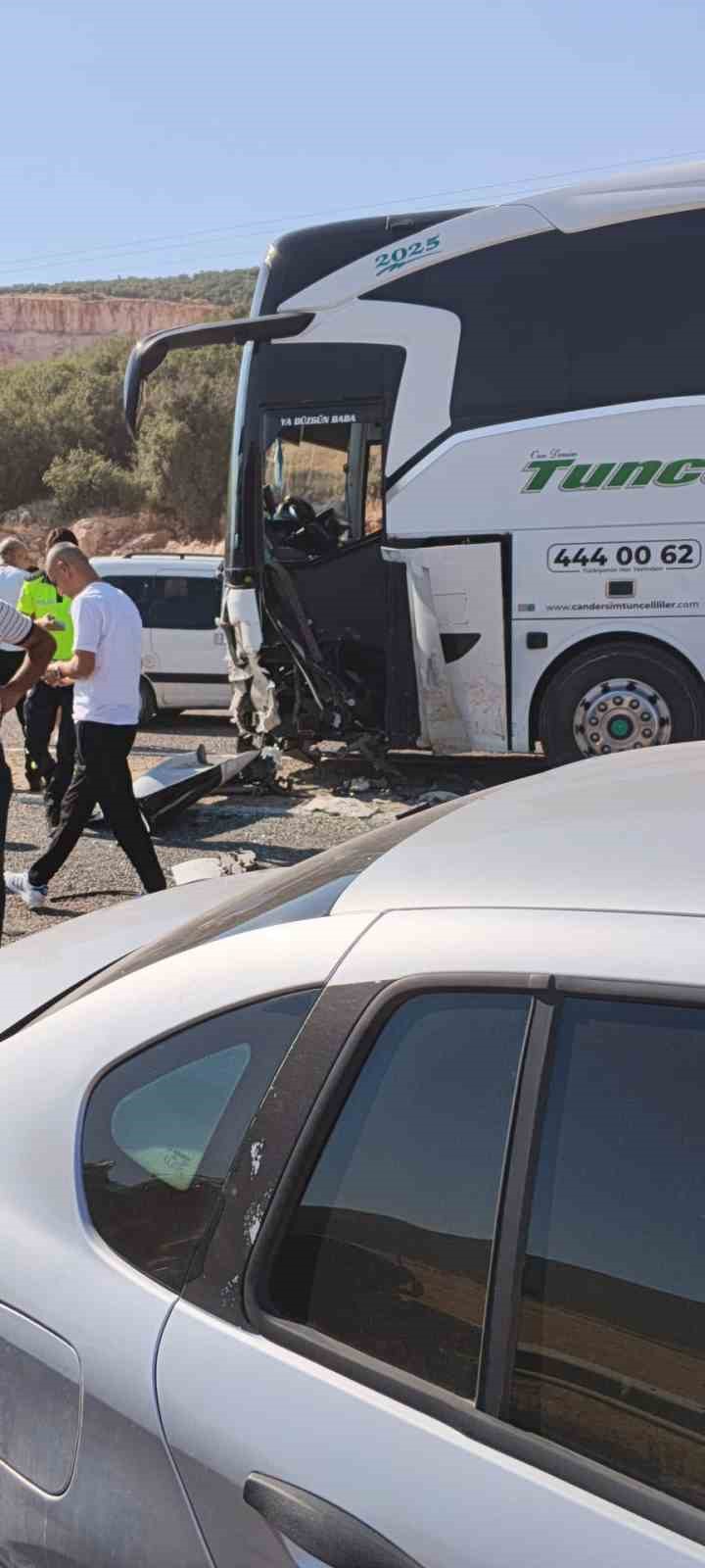 Kahramanmaraş’ta trafik kazası: 2’si ağır 4 yaralı