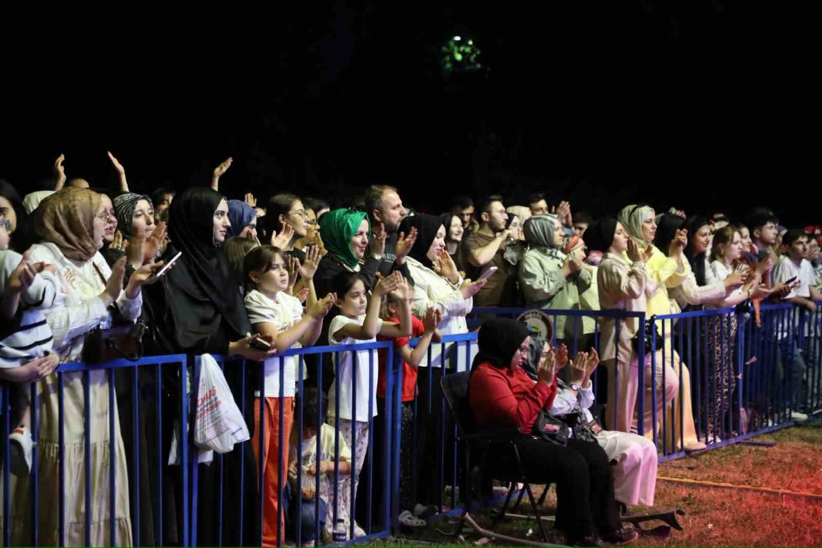 Kültür sanat festivali coşkusu İmera konseriyle zirveye ulaştı