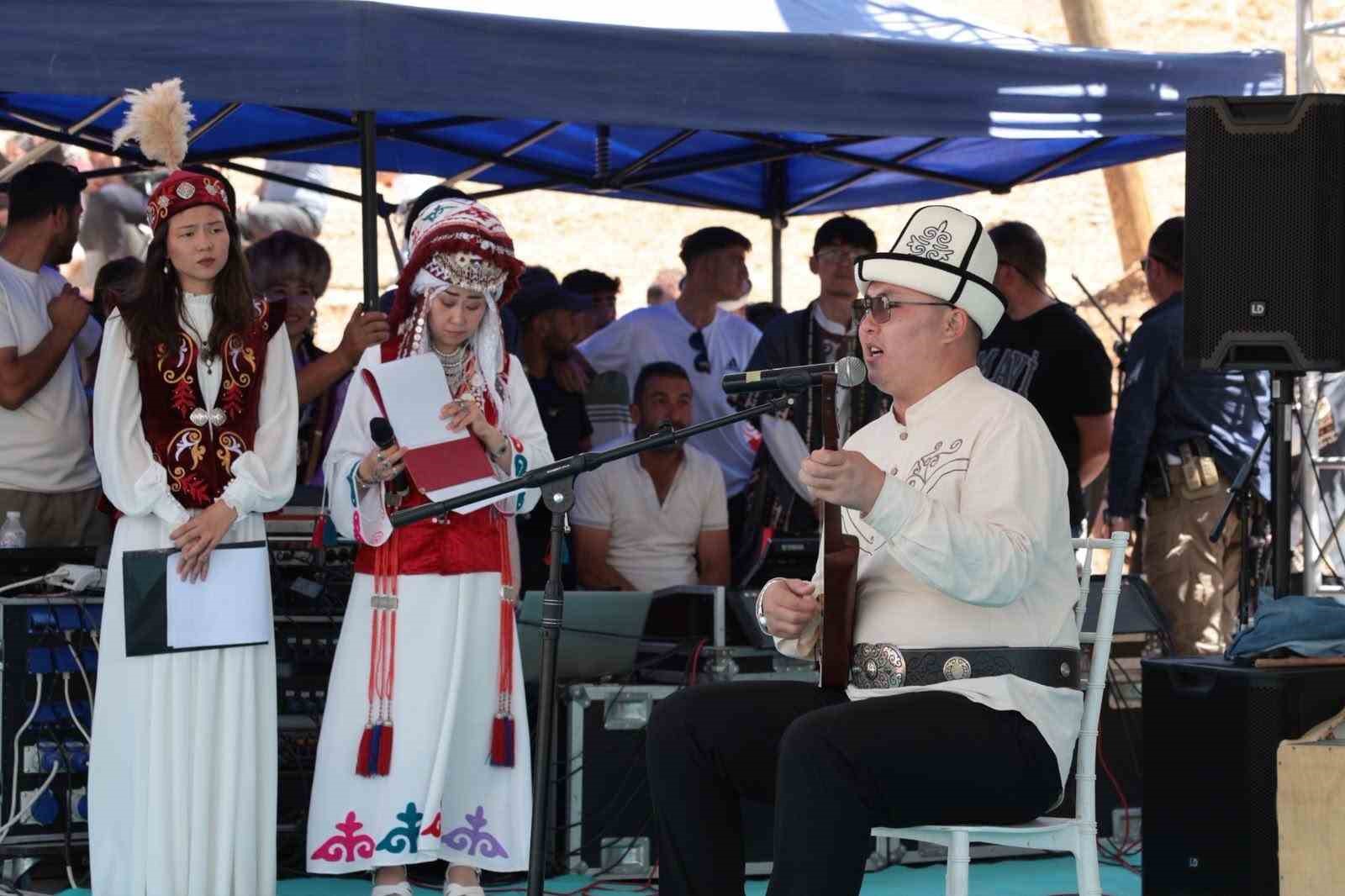 Erciş’te "12. Ulupamir Kültür Şöleni"