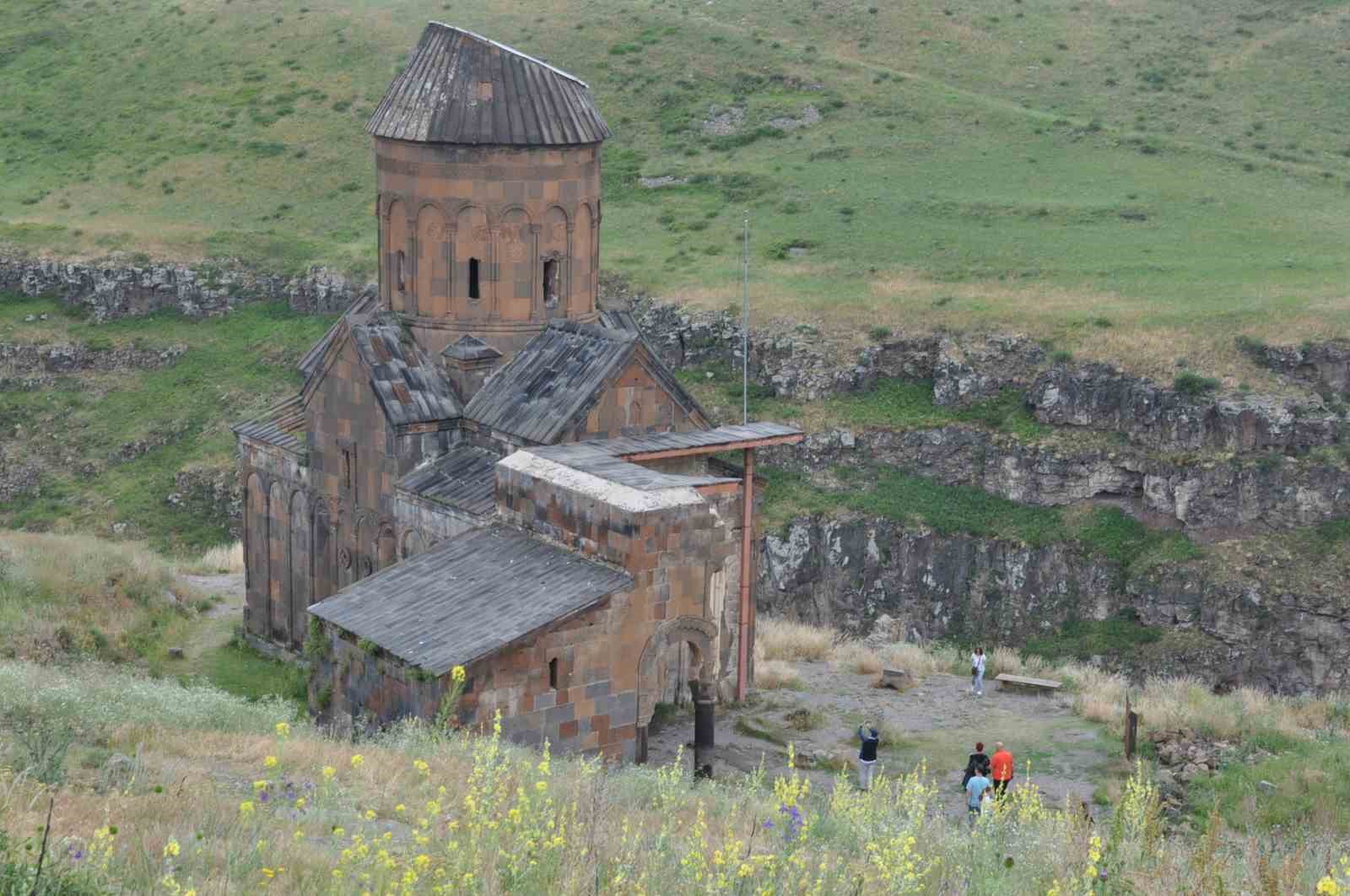 Kars’taki Tarihi Ani Ören Yeri ziyaretçilerini ağırlıyor