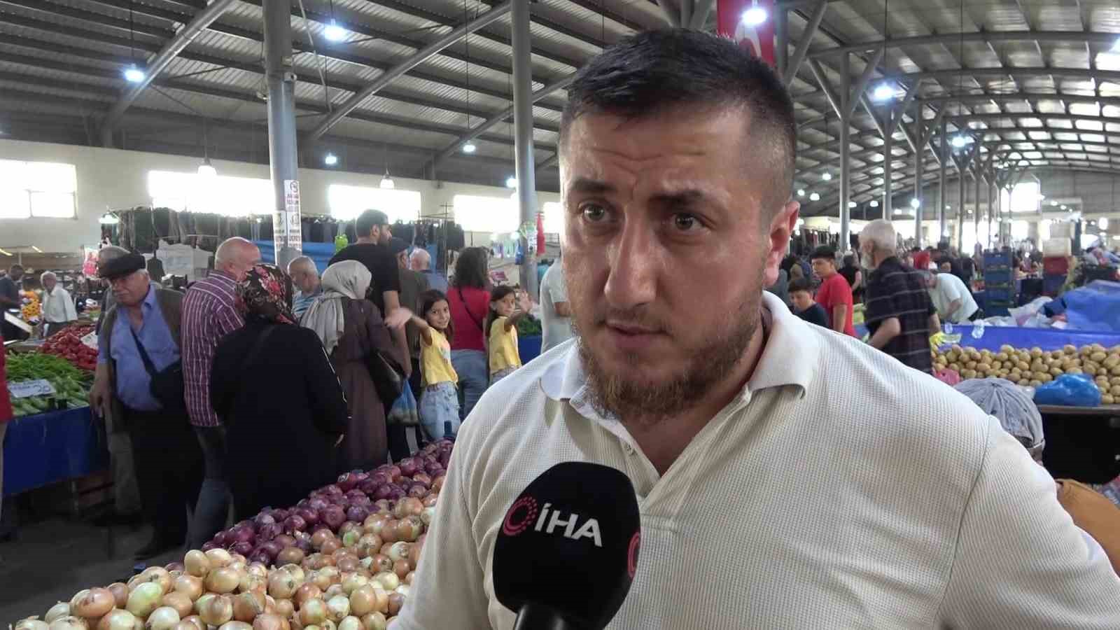 Aşırı yağışlar, soğanın dengesini bozdu