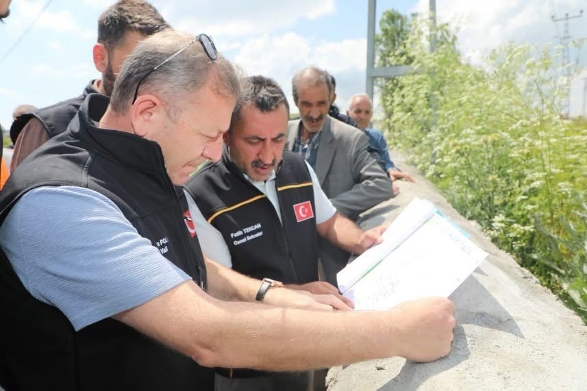 Vali Ziya Polat, Selim’de devam eden yol çalışmalarını yerinde inceledi