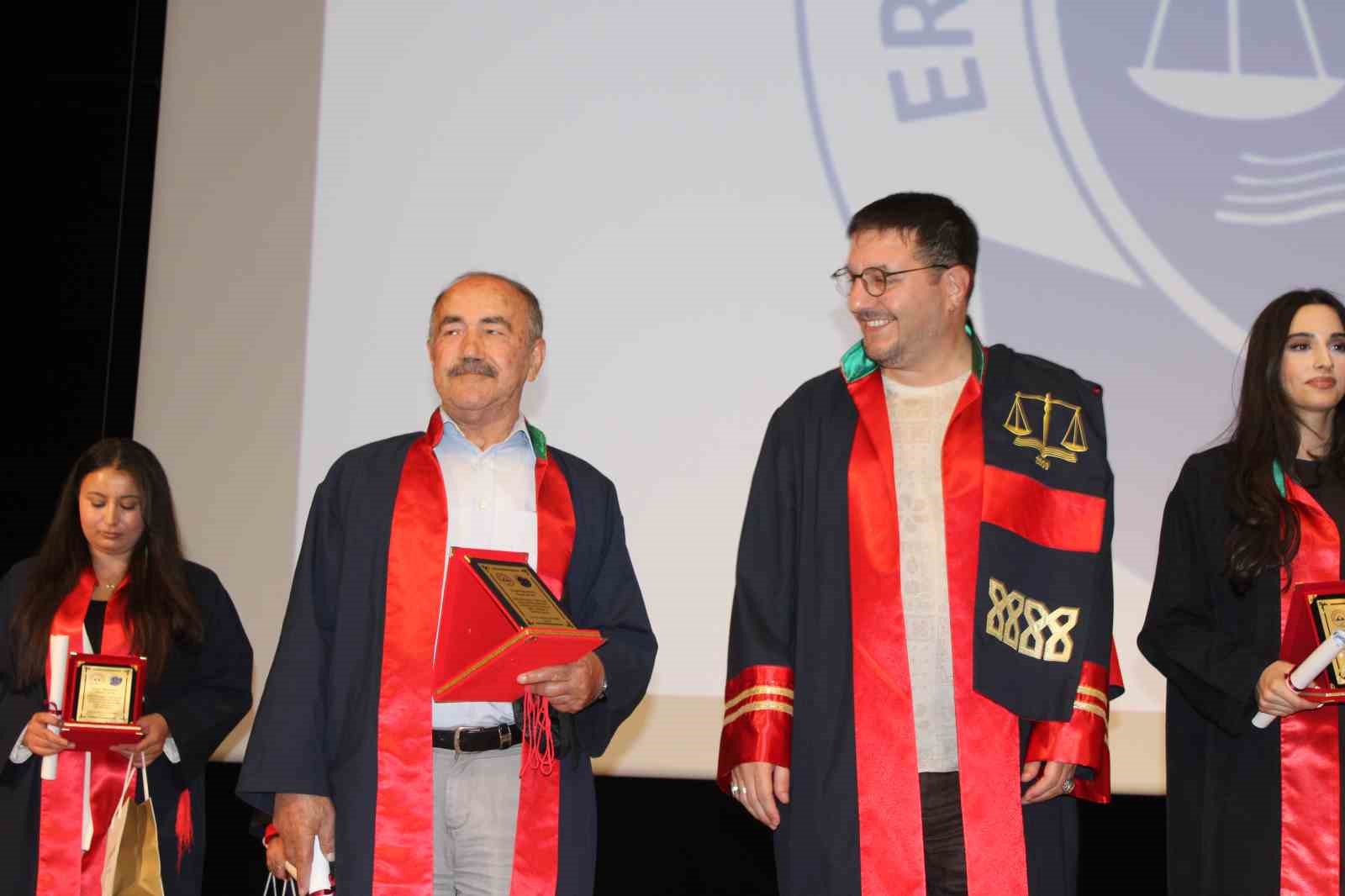 79 yaşında avukat oldu