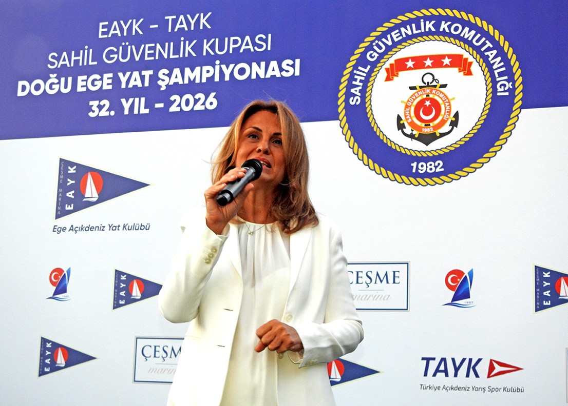 Çeşme’de yelken şöleni ödül töreniyle sona erdi