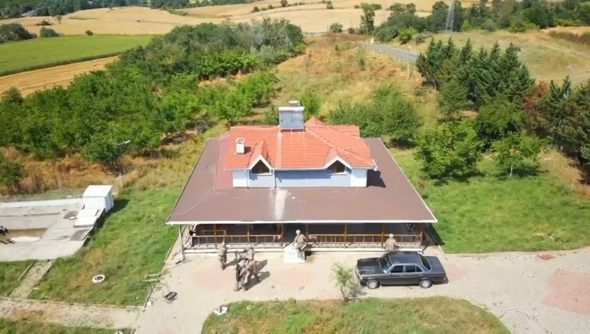 Tekirdağ’da bağ evine narkotik operasyonu: 109 kök hint keneviri ele geçirildi