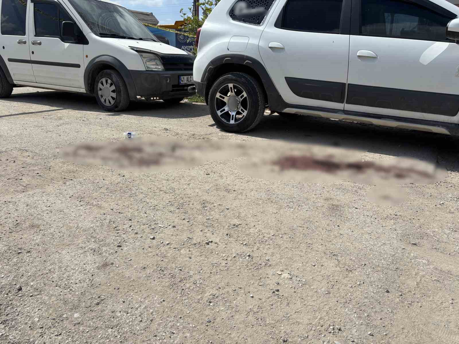 Ayrılık meselesi iki aileyi karşı karşıya getirdi: 2 yaralı, 10 gözaltı