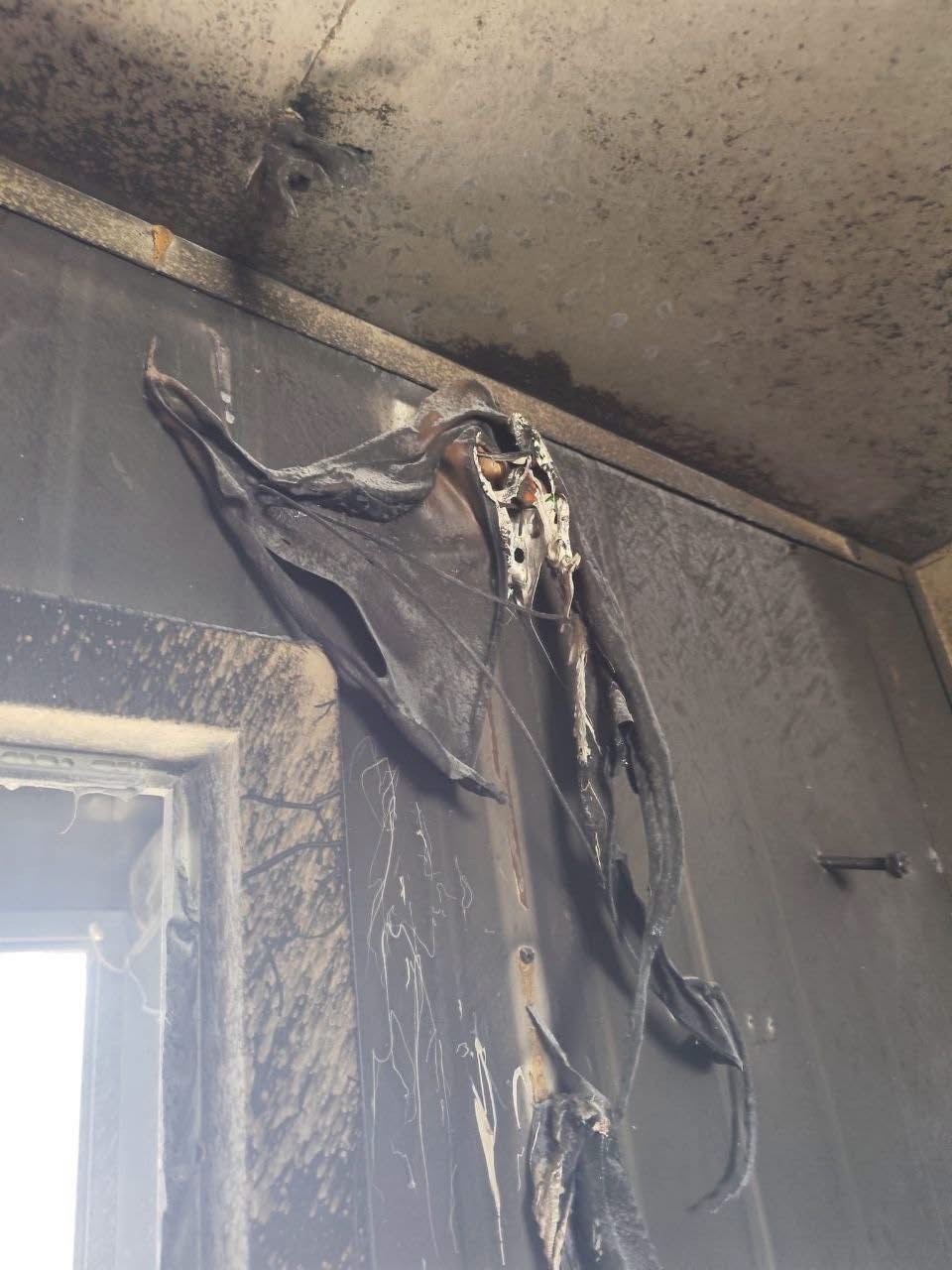 Antakya’da konteyner yangını büyümeden söndürüldü