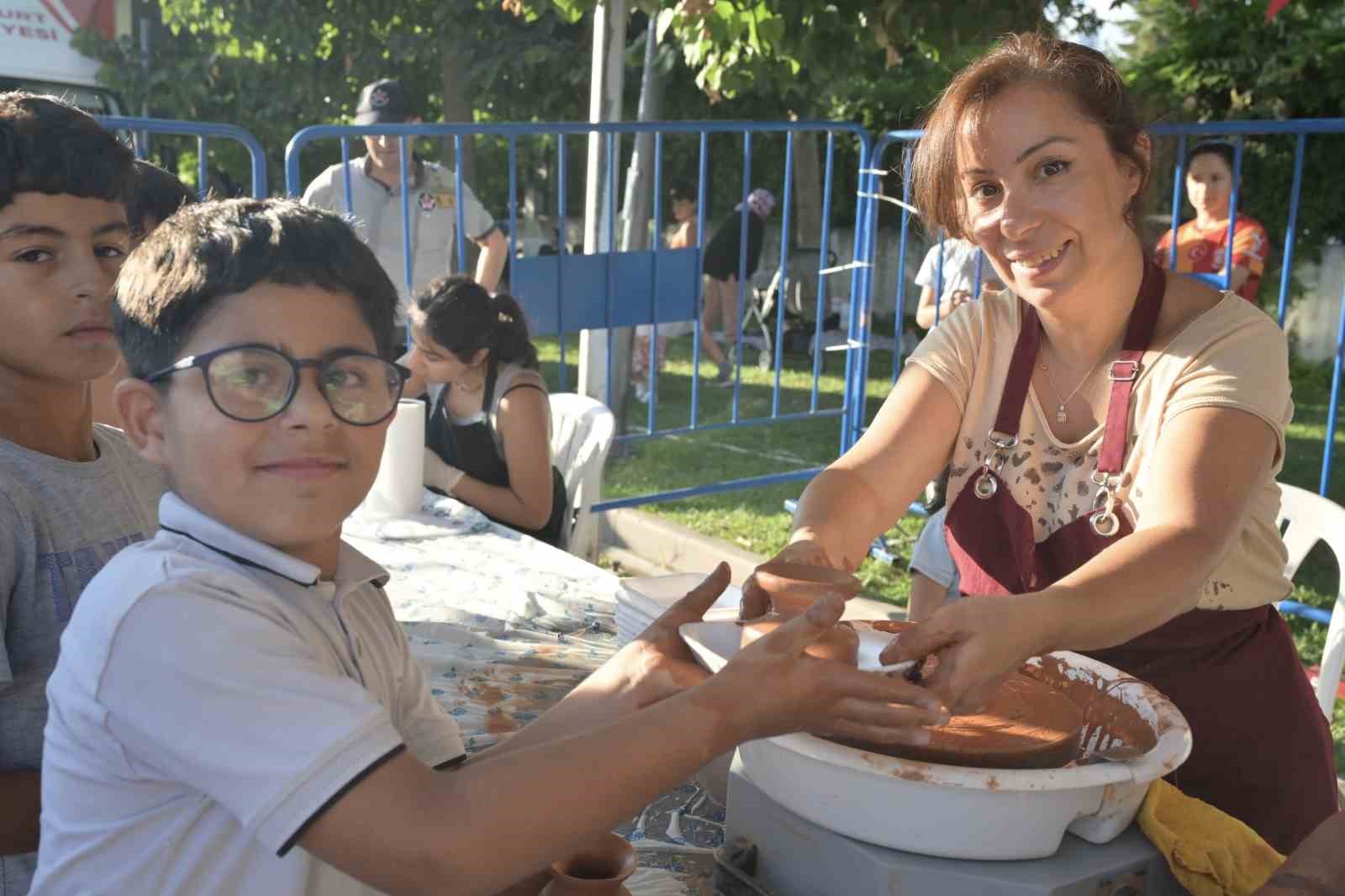 Esenyurt’ta açık hava yaz etkinliklerine yoğun ilgi