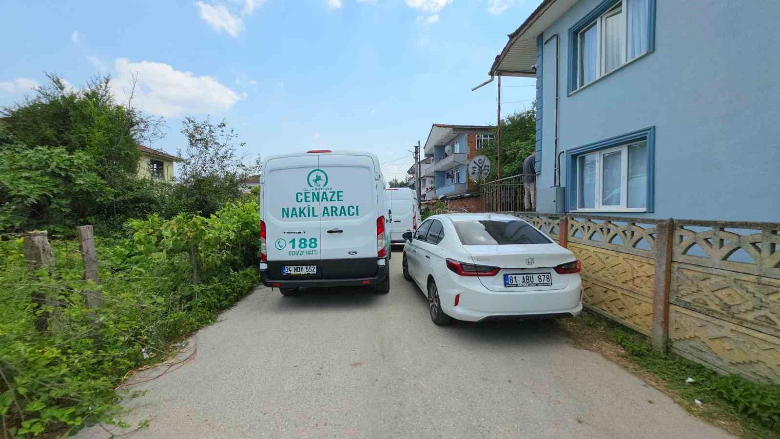 İnşaat işçisi evde kaldığı arkadaşını yanlışlıkla silahla vurarak öldürdü