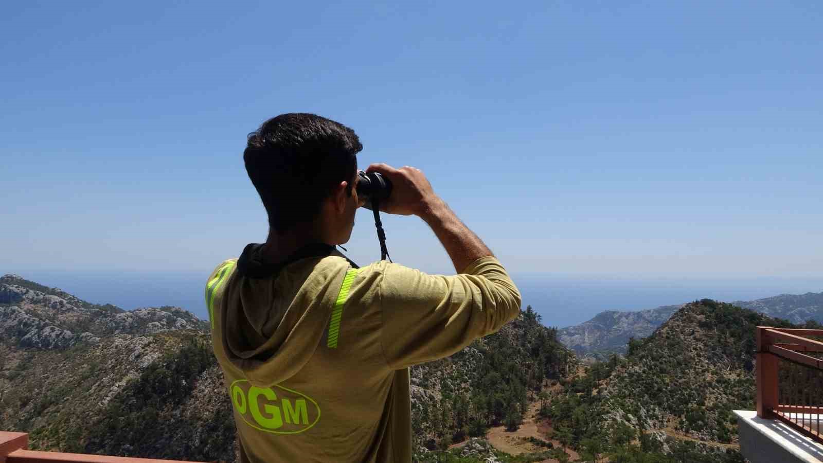 Marmaris’te ormanların görünmeyen kahramanları 7/24 nöbette