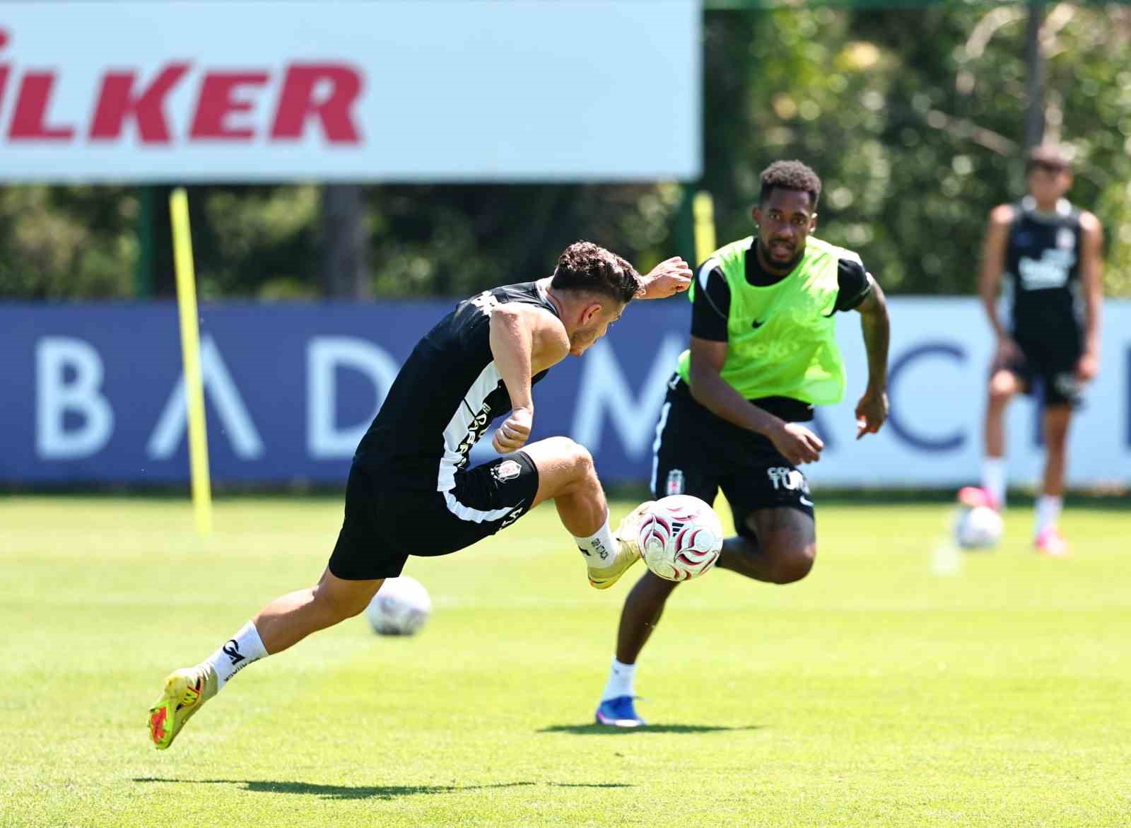 Beşiktaş, Midtjylland maçı hazırlıklarını sürdürdü