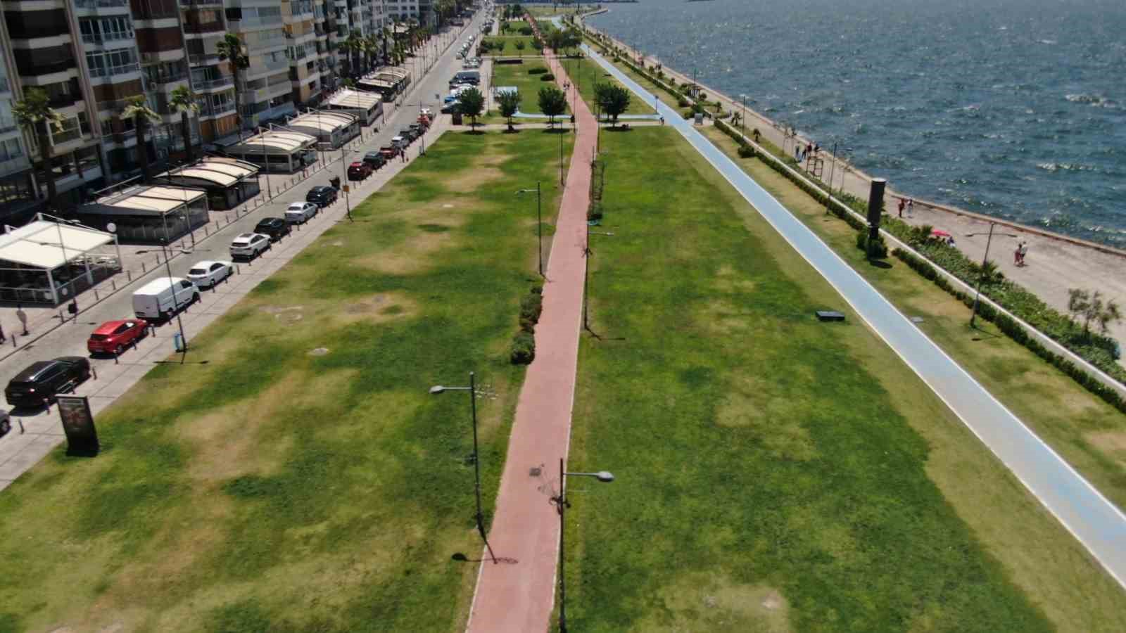 İzmir Kordon’da ’sıcak’ sessizlik