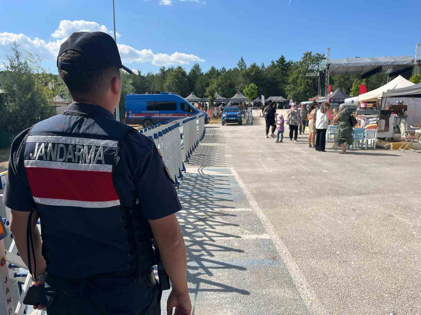 Gölpark Festivali’nde yüz tanıma sistemiyle aranan şahıs yakalandı
