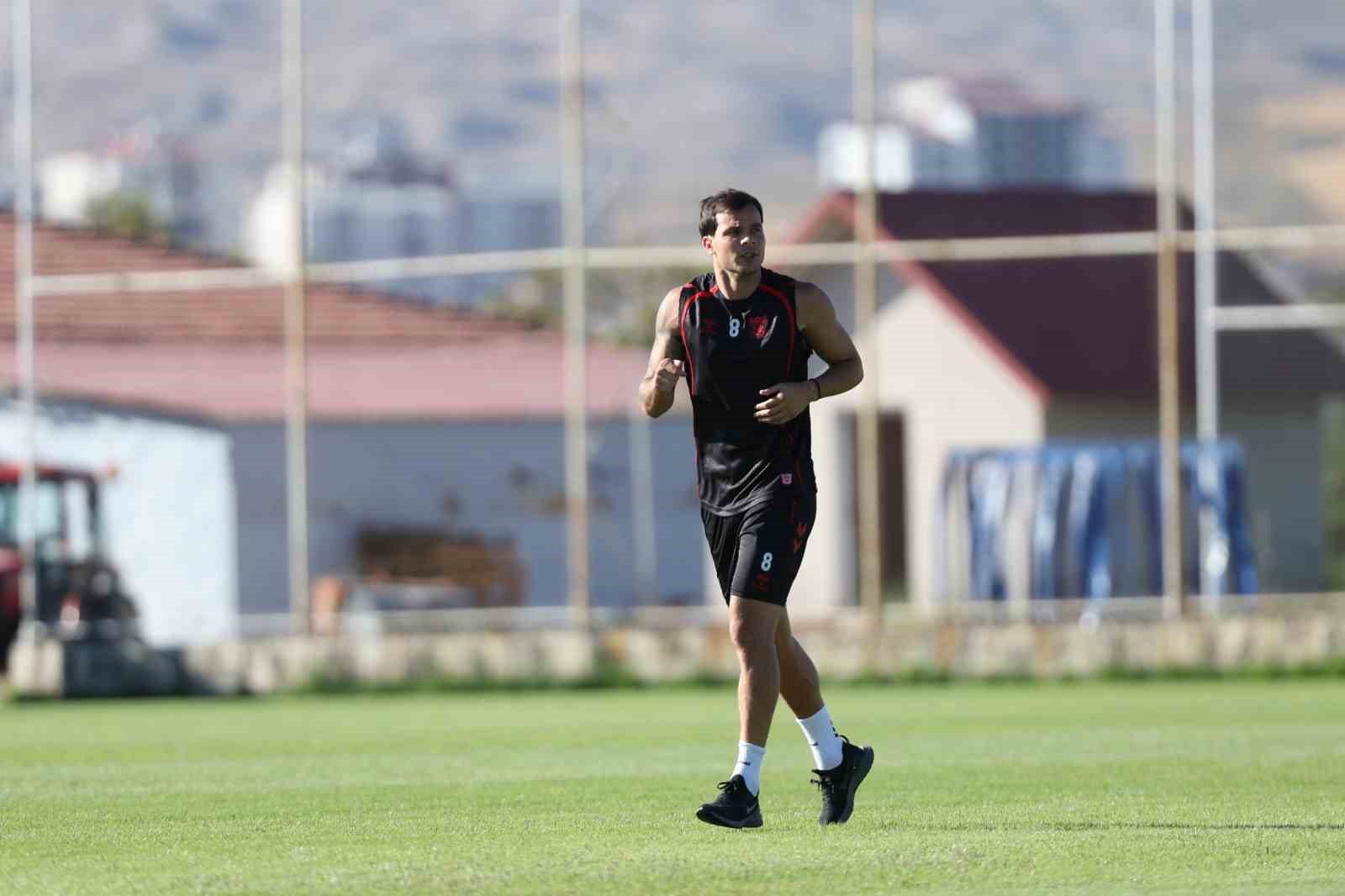 Sivasspor’da yeni sezon hazırlıkları tam gaz