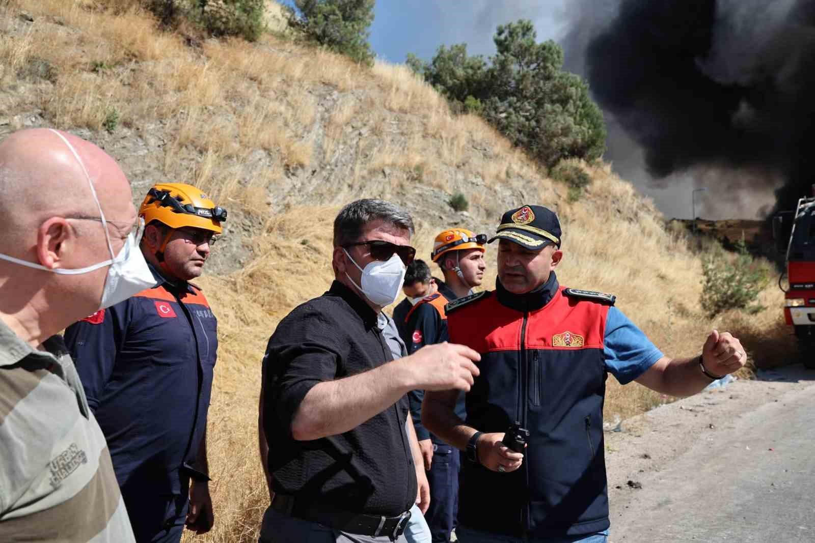Amasya’da çöp depolama alanında yangın