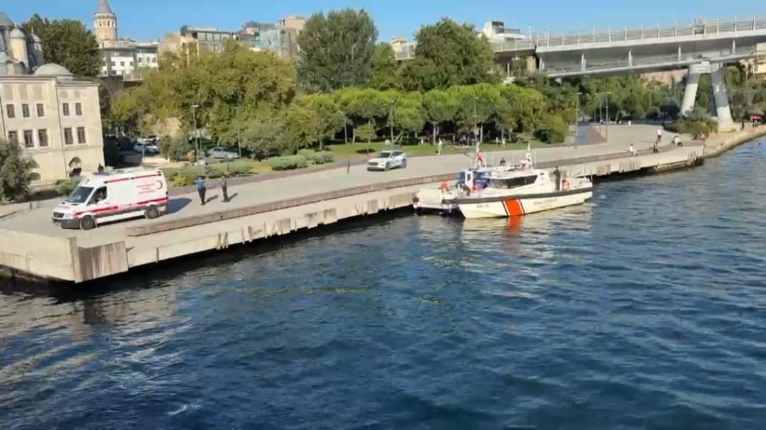 Haliç’te denize düşen tekne personelinin cesedine ulaşıldı