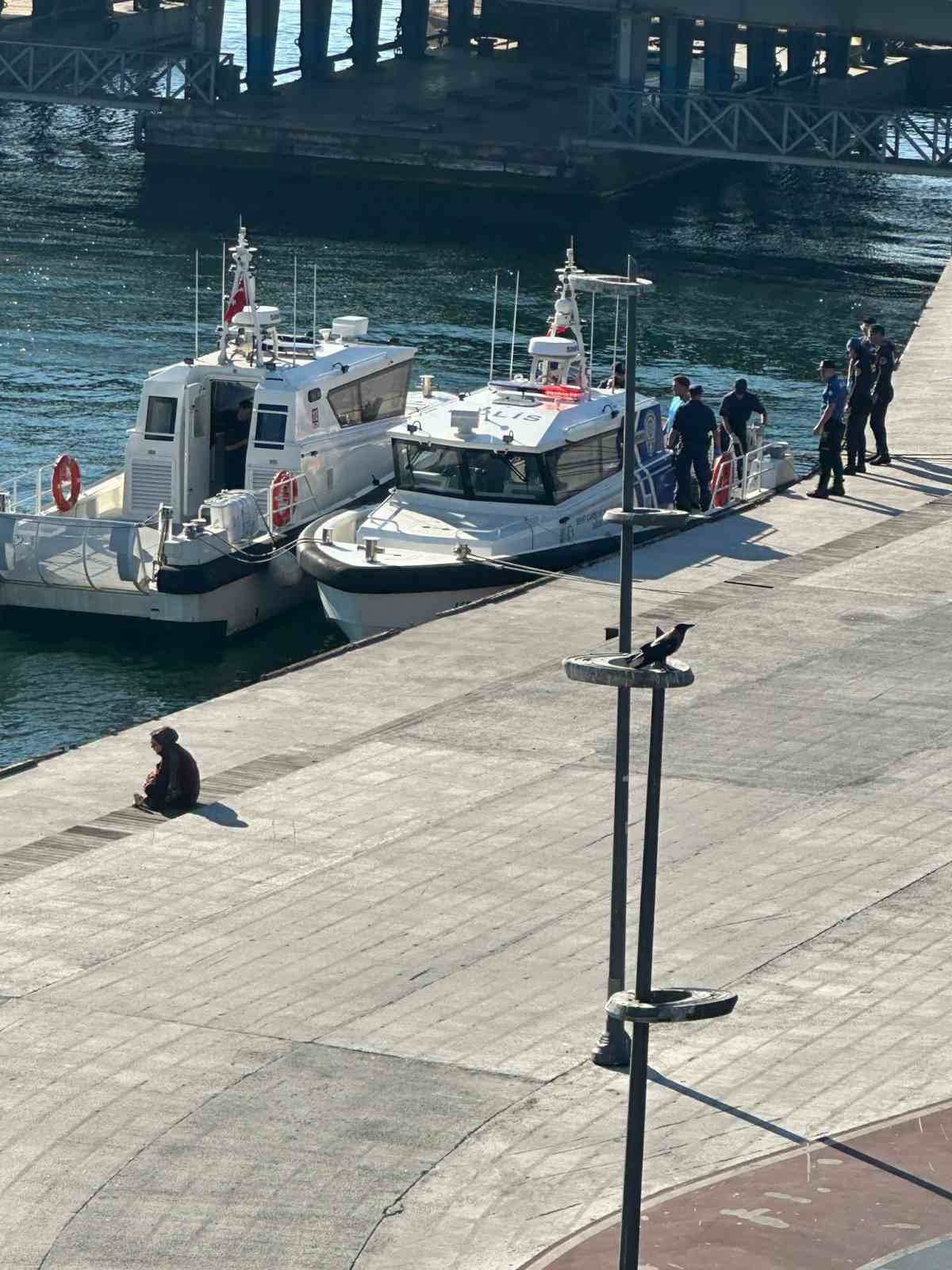 Haliç’te denize düşen tekne personelinin cesedine ulaşıldı