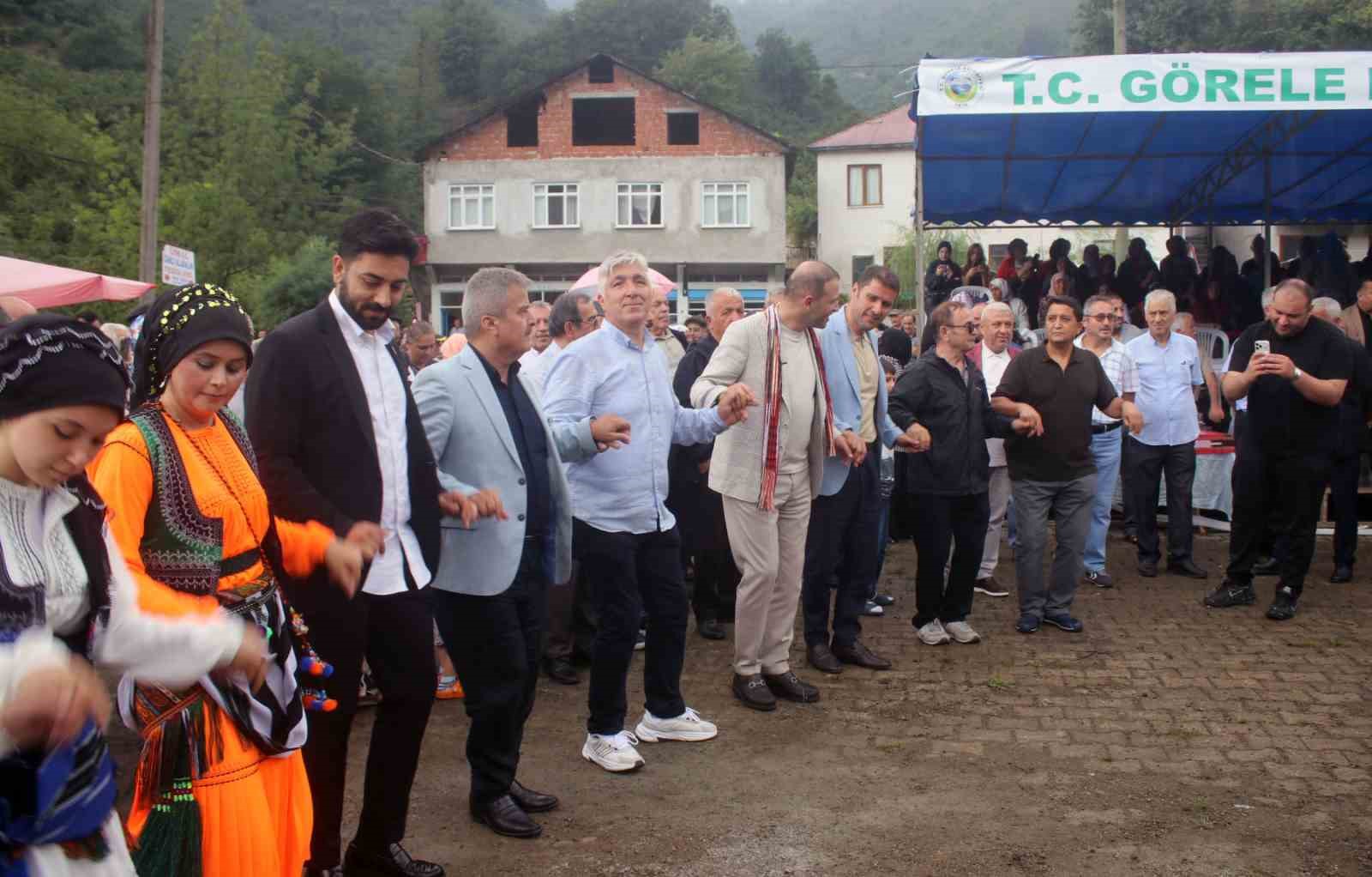 Fındık üreticileri hasat öncesi festivalde buluştu