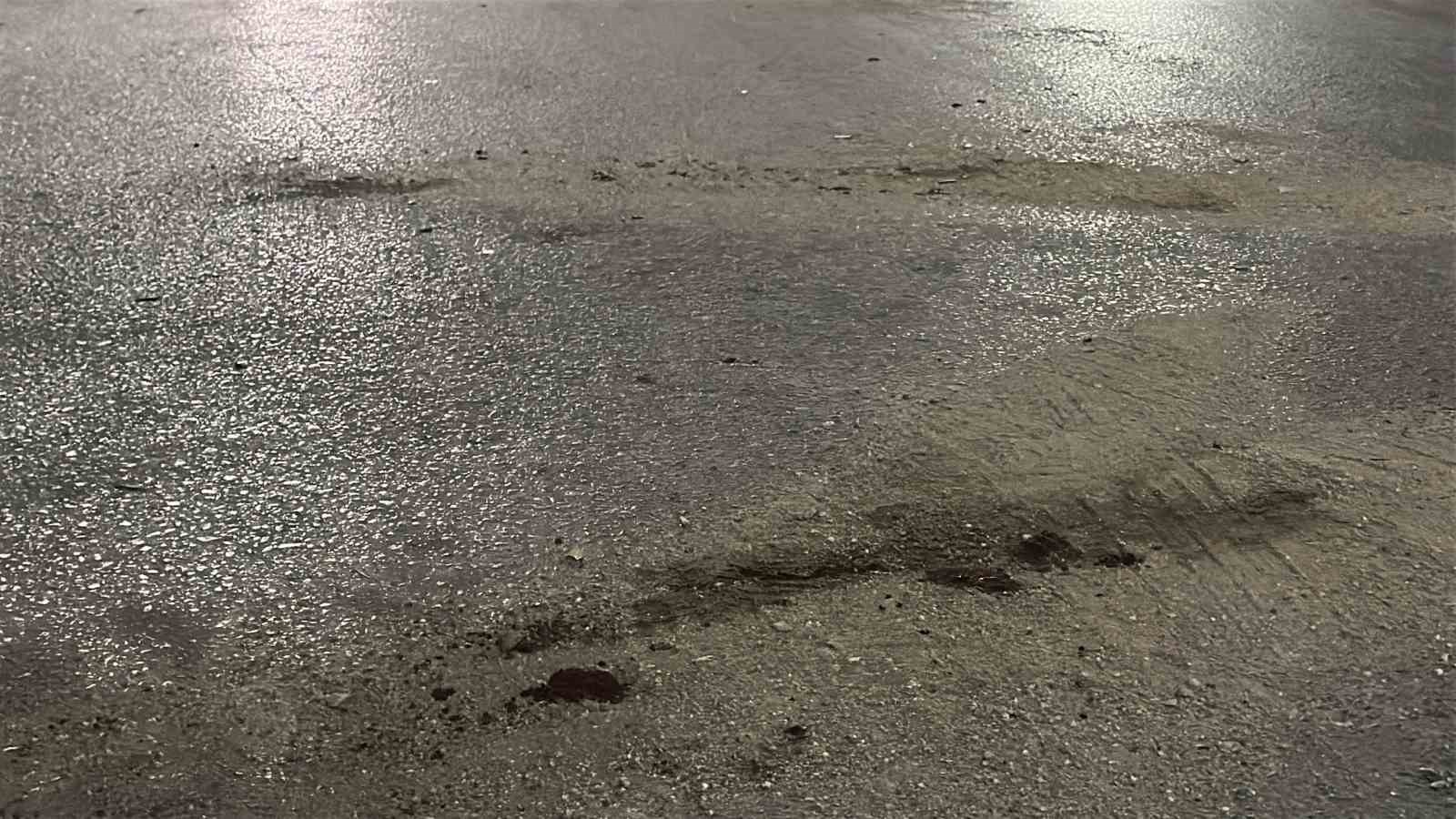 Sakarya’da hafif ticari araç ile iki motosiklet çarpıştı: 2 ağır yaralı