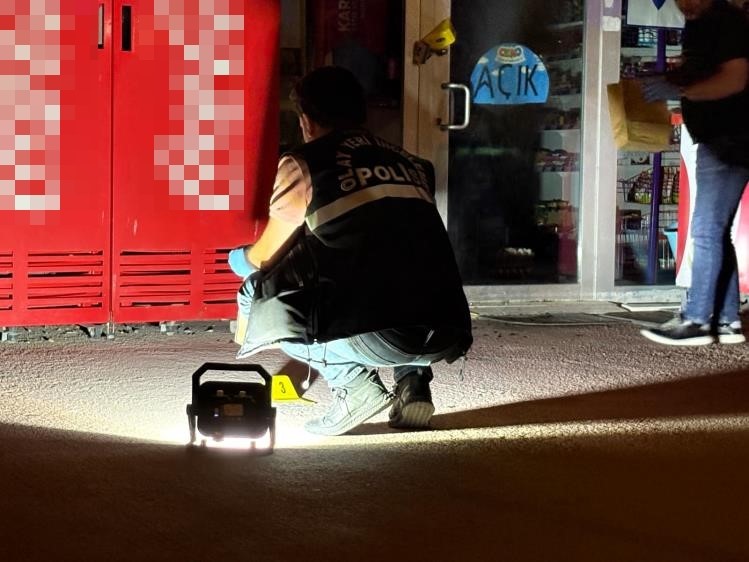 Kayseri’de markete molotoflu saldırı girişimi