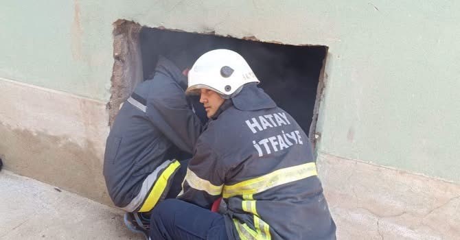 Kırıkhan’da odunluk yangını