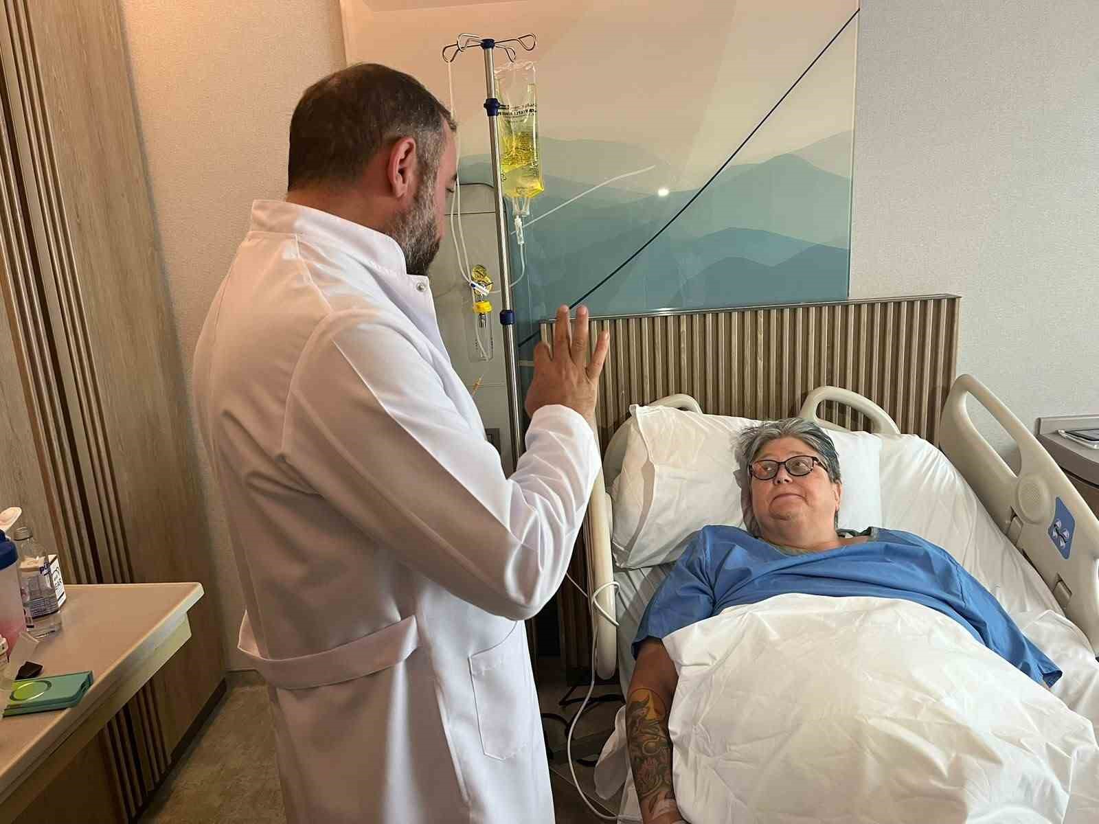 Türkiye’ye obezite cerrahisi için geldi, tek operasyonda 5 farklı ameliyat geçirdi