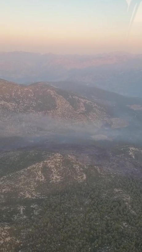Antalya’daki orman yangını kontrol altına alındı