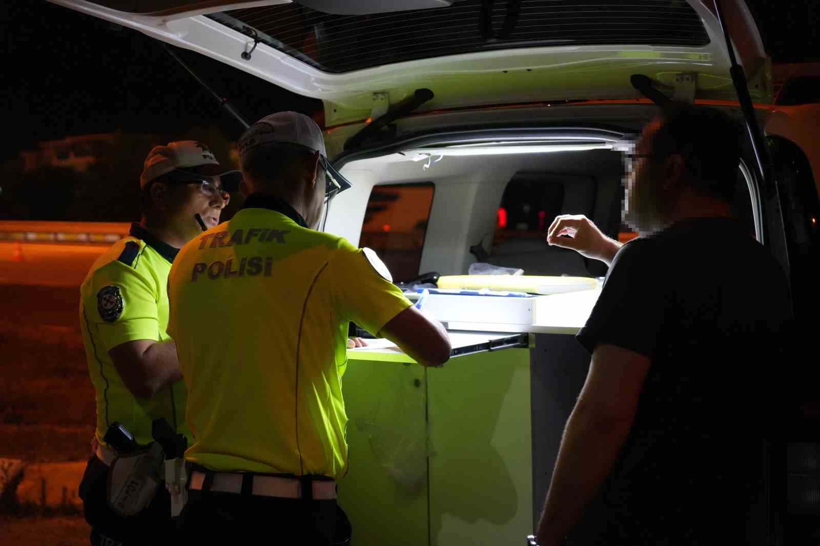 Bolu’da trafik kurallarını ihlal eden bin 755 sürücüye ceza