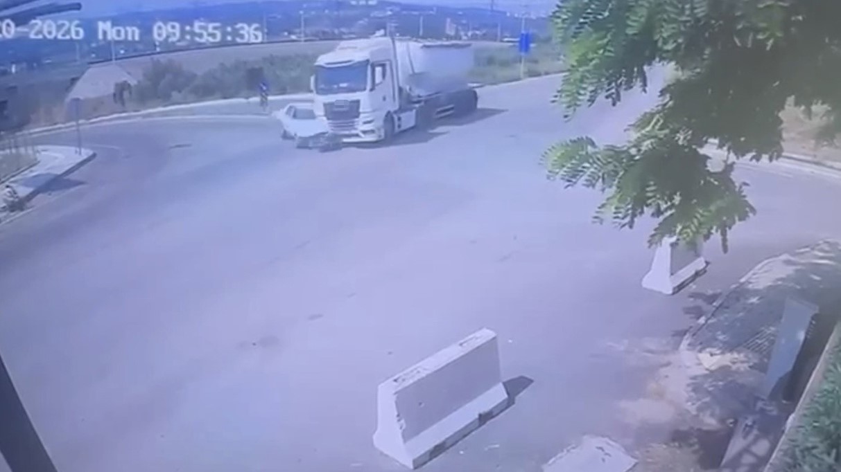 Osmaniye’de tanker ile otomobil çarpıştı: 2 yaralı