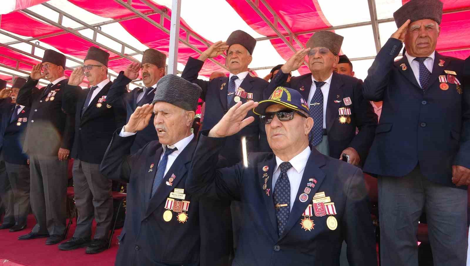 Mersin’de Kıbrıs Barış Harekatının 52. yıl dönümü törenle kutlandı