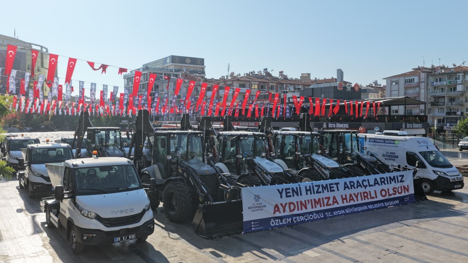Aydın Büyükşehir Belediyesi filosuna 22 yeni araç takviyesi
