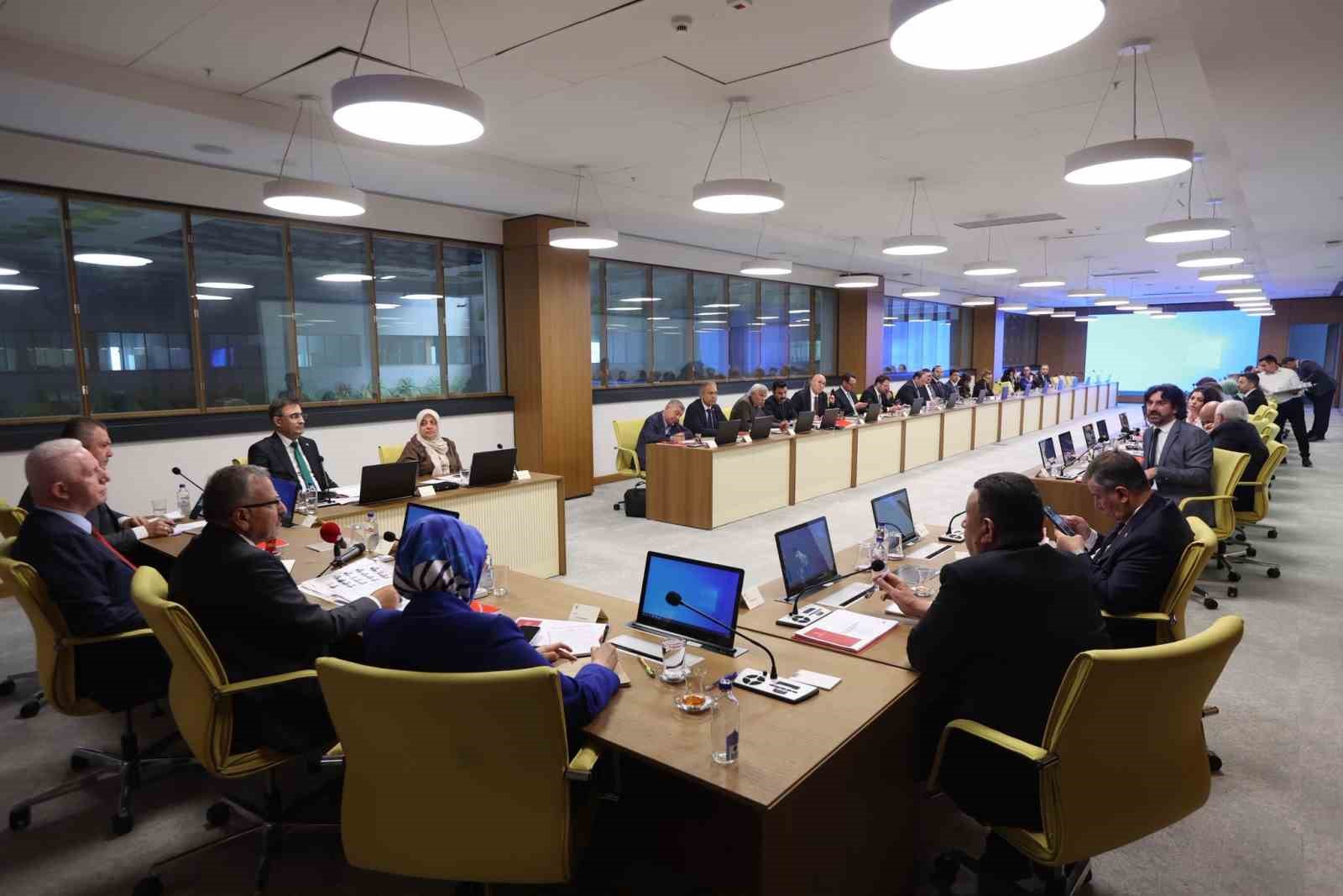 TBMM, İstanbul’daki okul olaylarını mercek altına aldı