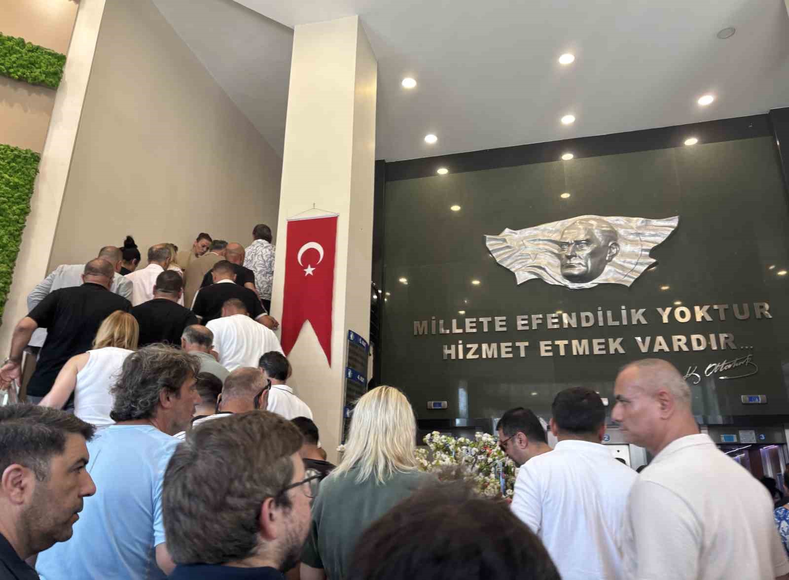 İzmit Belediyesi’ndeki aramalar bitti