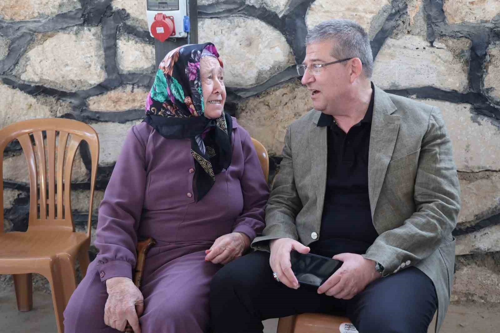Denizli sokaklarında AK Parti rüzgarı esiyor