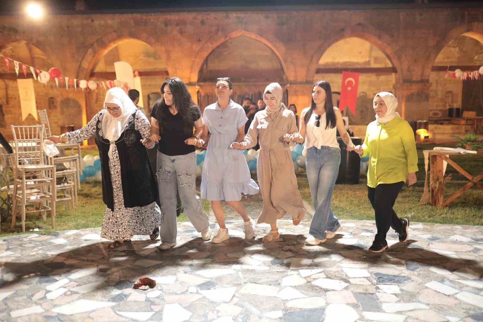 Kadim vakıf geleneği tarihi Kervansarayda yaşatıldı