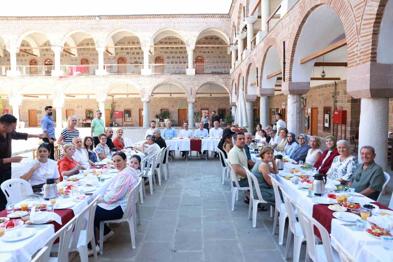 Kurşunlu Han’a sanat vizyonu masaya yatırıldı