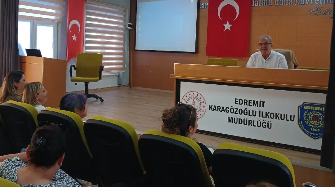 Edremit’te yönetici adaylarına eğitim semineri