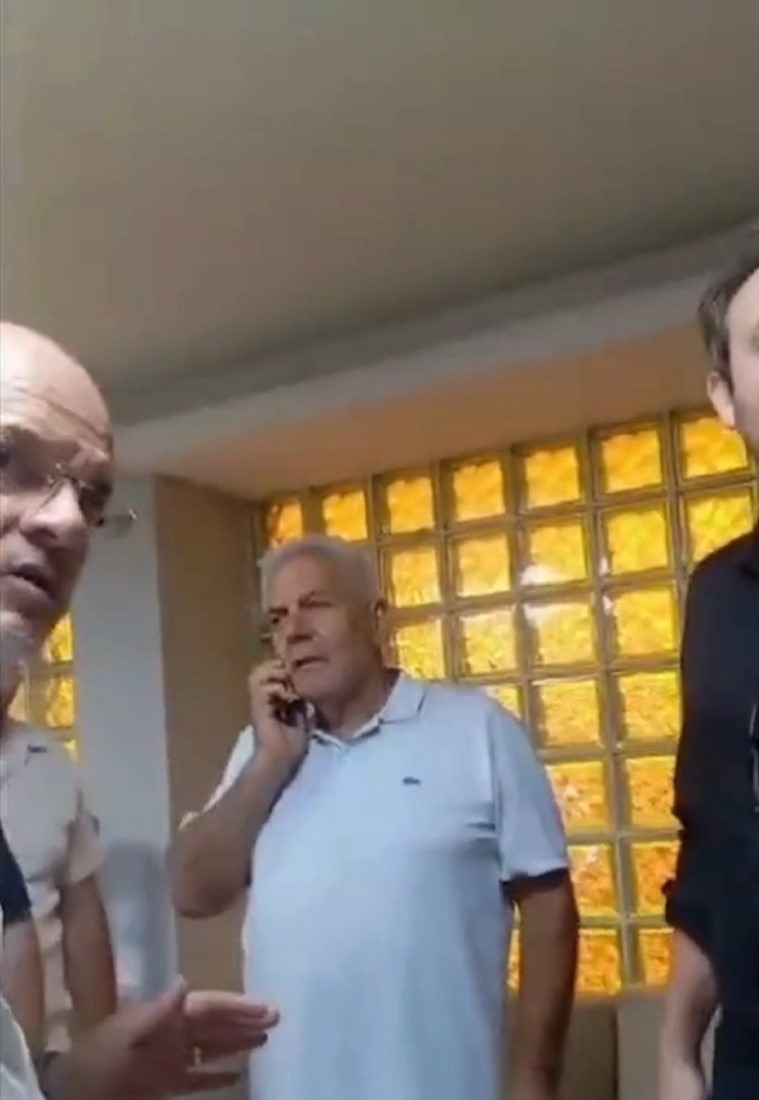 Samsun’da CHP İl Başkanlığı’nda ’devir-teslim’ gerginliği
