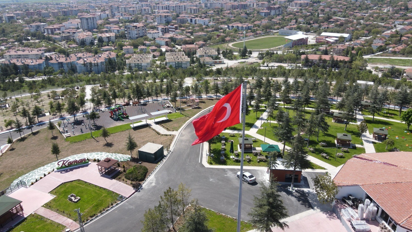 Millet bahçesiyle ilçenin çehresi değişti