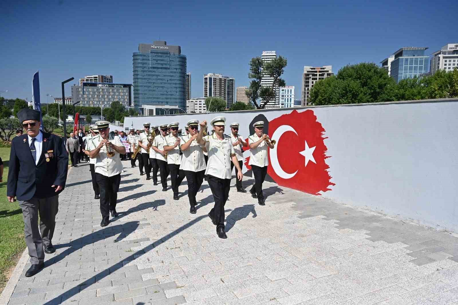 Kıbrıs harekatının yıldönümünde Bursa’da şehitler ve gaziler anıldı