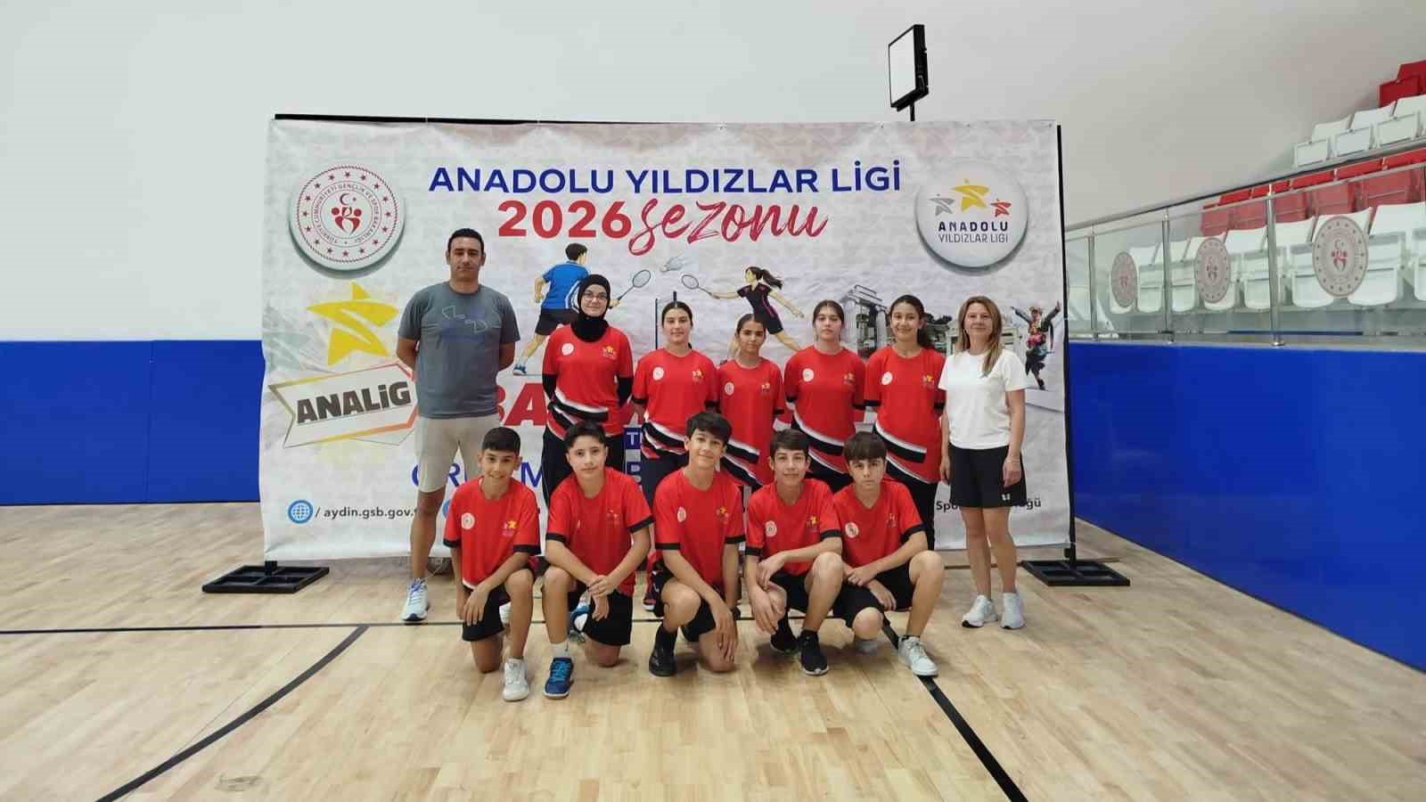 Aydınlı badmintoncular yarı finale yükseldi