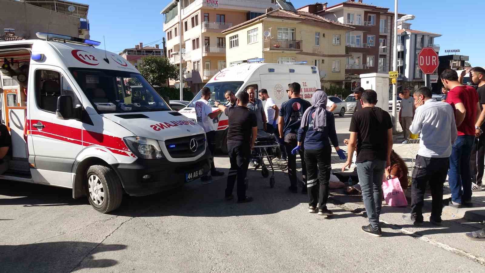 Freni boşalan minibüs dehşet saçtı: 7 yaralı