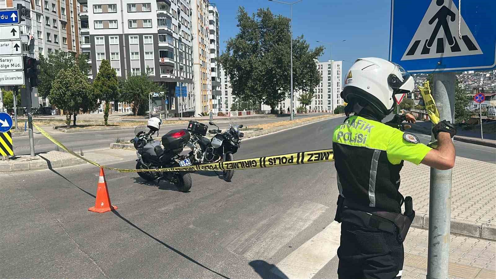 Samsun’da köprü tedbir amaçlı trafiğe kapatıldı